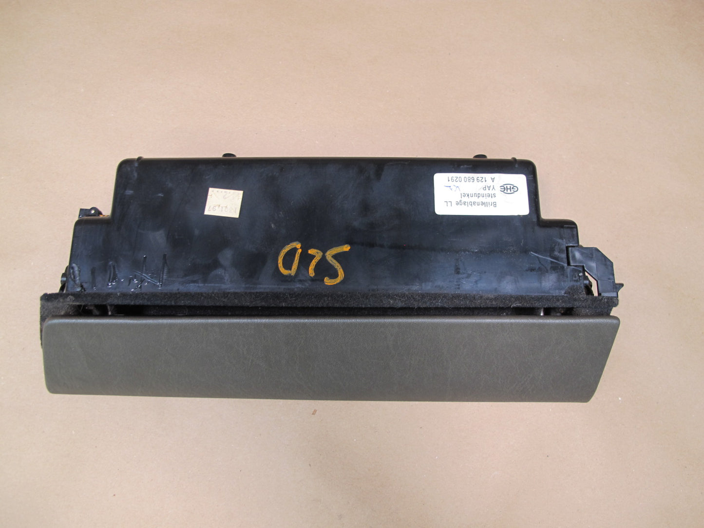 94-02 Mercedes R129 Dash Center Console Glove Box Compartment Storage OEM