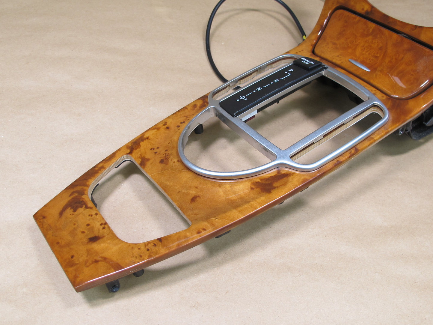 05-12 Mercedes R230 Sl-class A/T Center Console Wood Grain Trim Bezel OEM