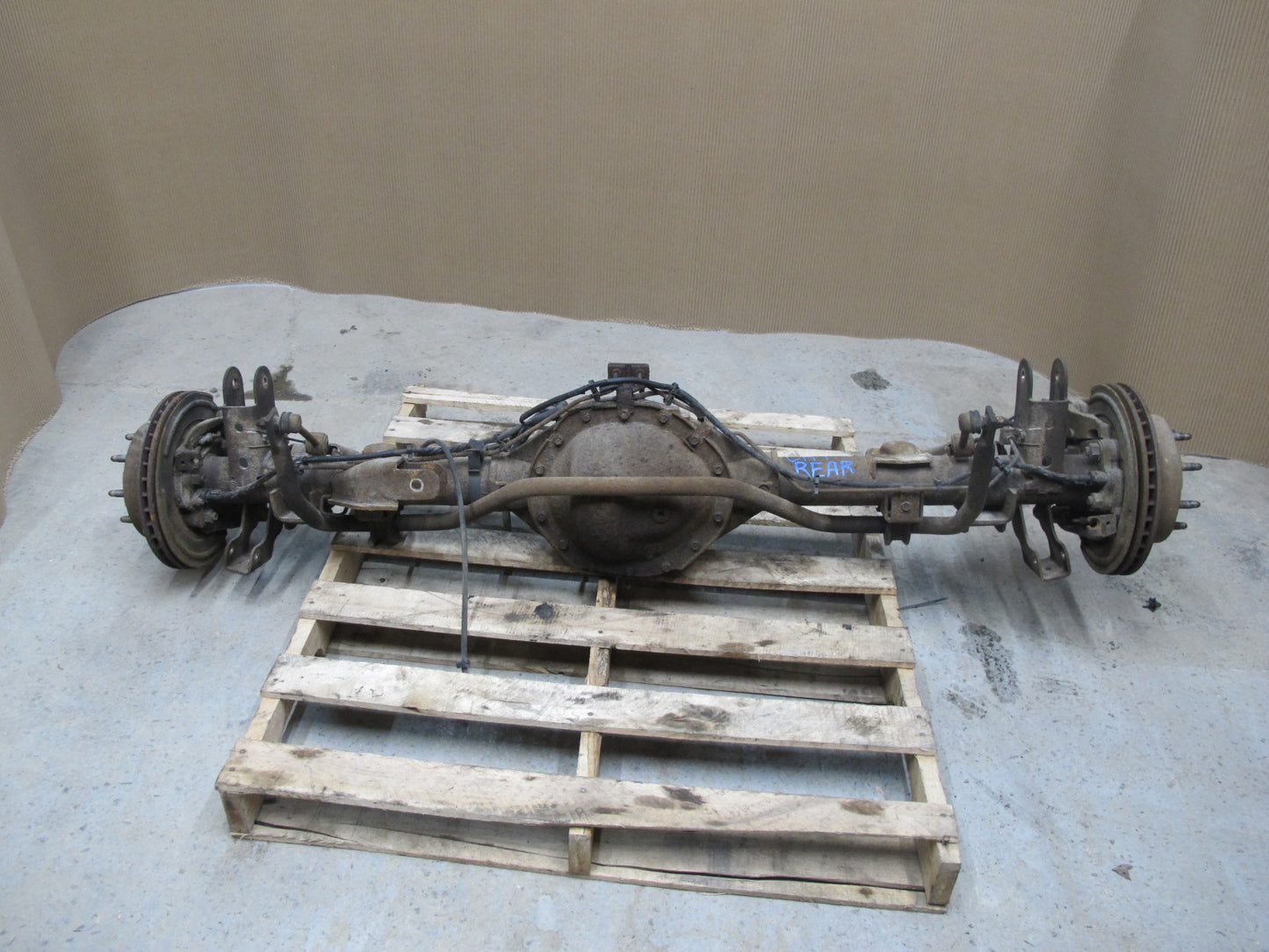 2003-2007 Hummer H2 AWD 6.0L Rear Axle Differential W/ Caliper & Axle Shafts Set