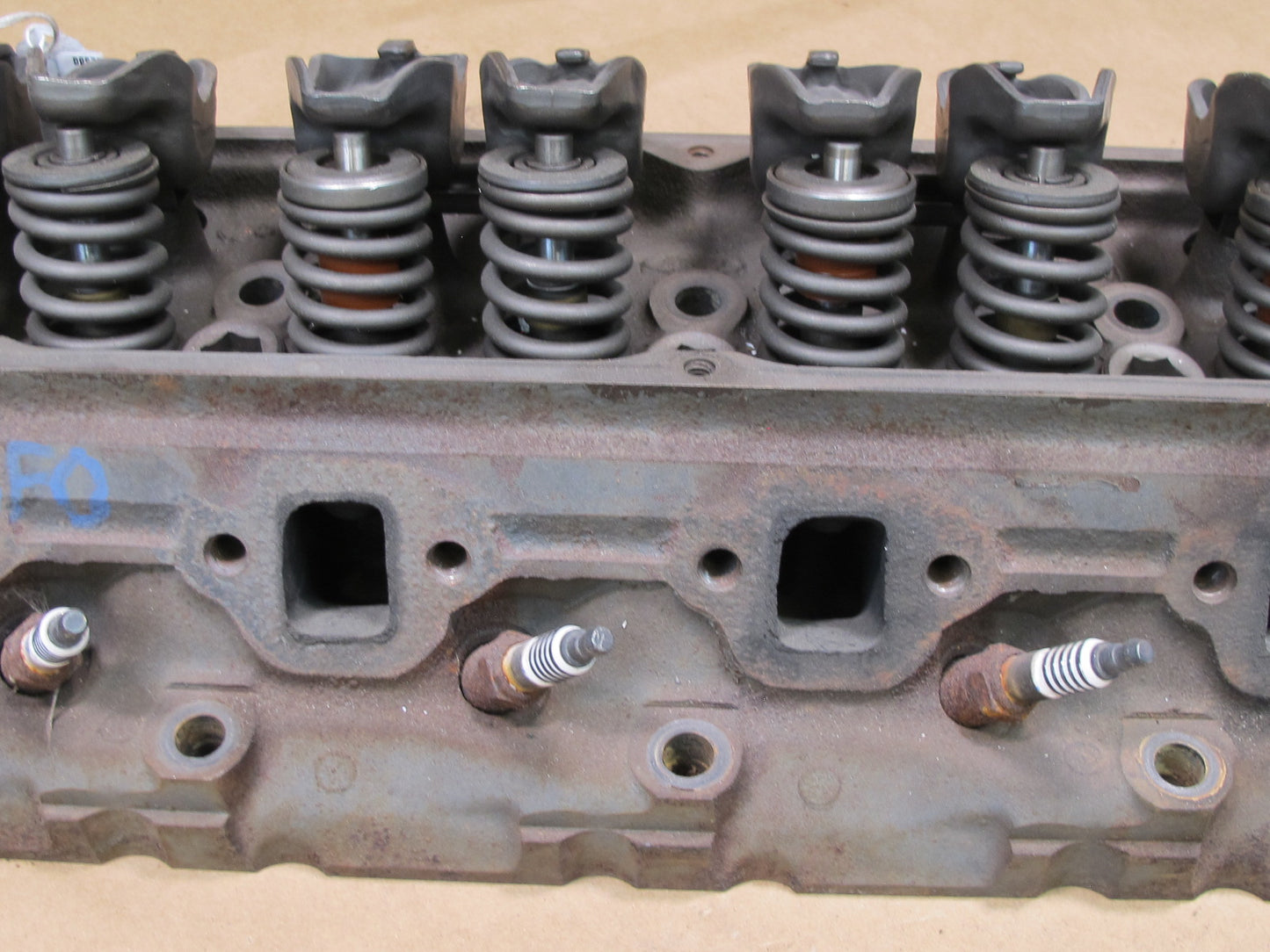 92-96 Ford F-150 5.0L V8 Engine Motor Right or Left Cylinder Head Assembly OEM