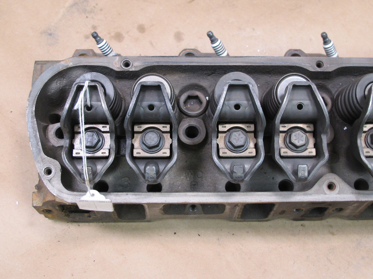 92-96 Ford F-150 5.0L V8 Engine Motor Right or Left Cylinder Head Assembly OEM