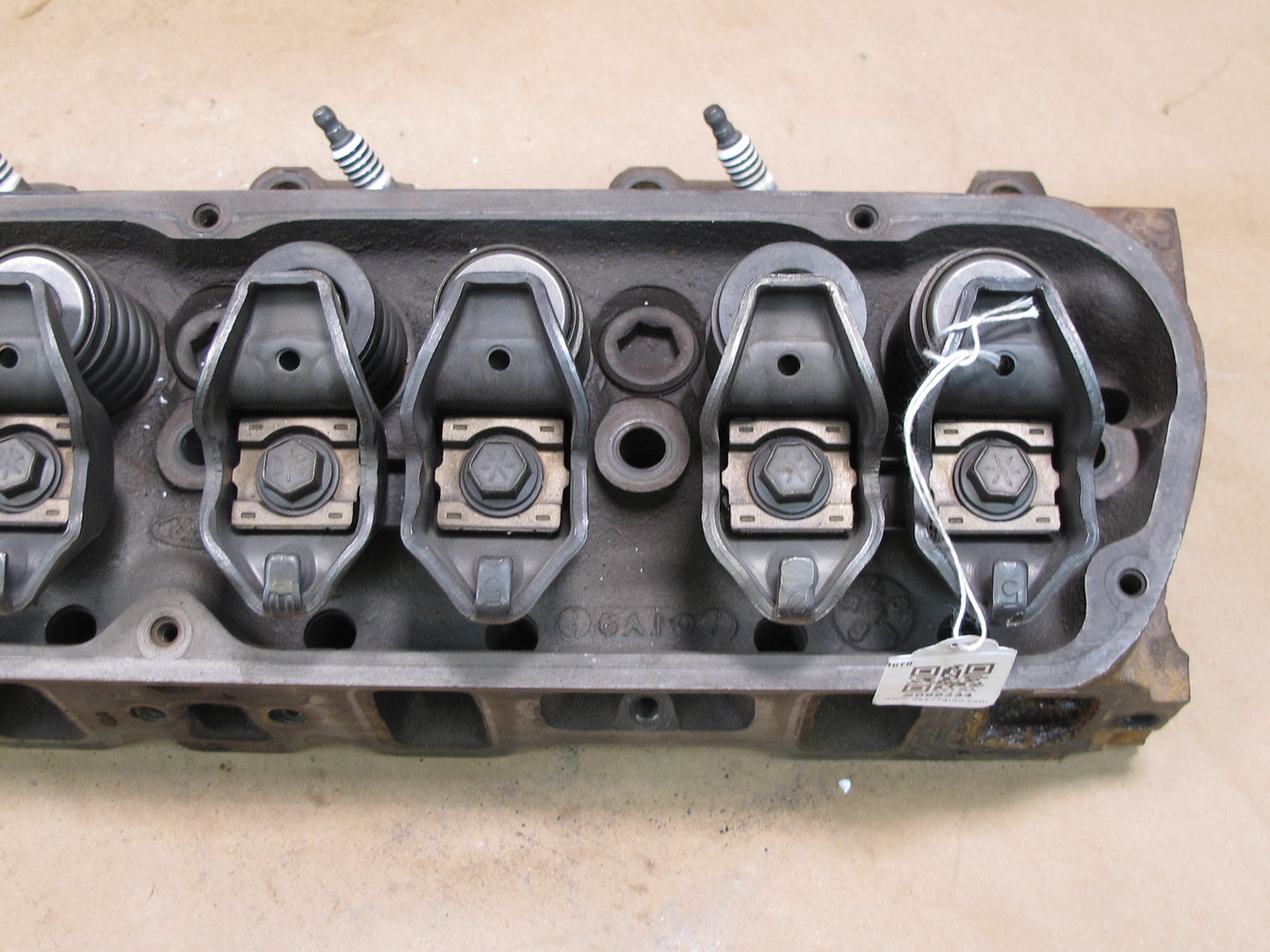 92-96 Ford F-150 5.0L V8 Engine Motor Right or Left Cylinder Head Assembly OEM