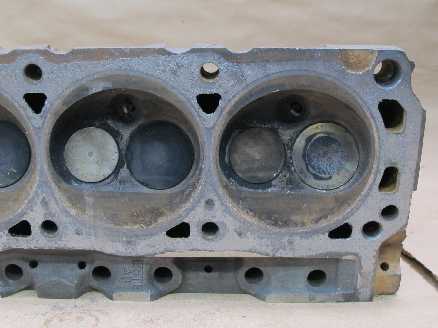 92-96 Ford F-150 5.0L V8 Engine Motor Right or Left Cylinder Head Assembly OEM