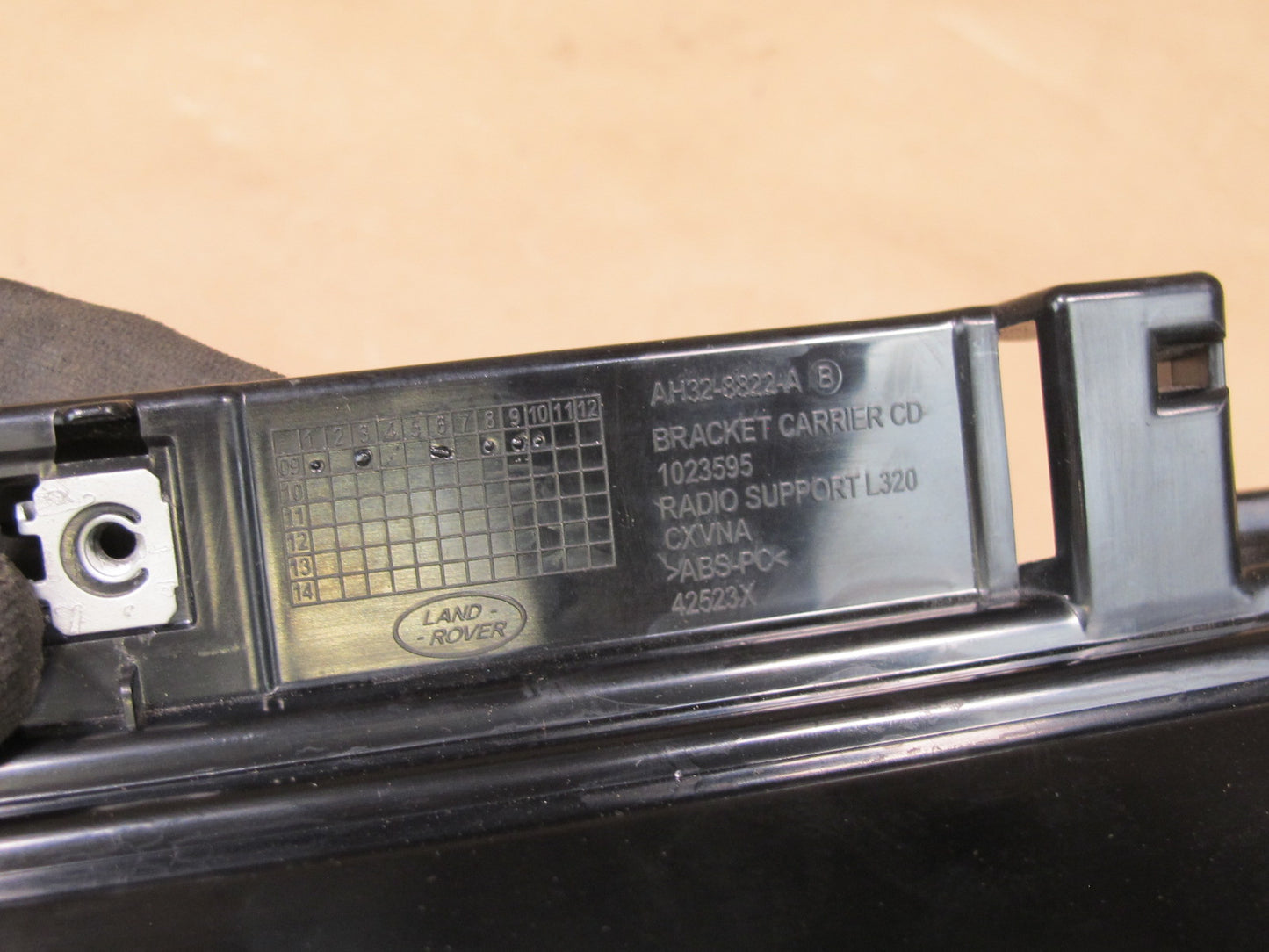 2010-2011 Range Rover Sport L320 Radio CD Player Navigation Control Unit