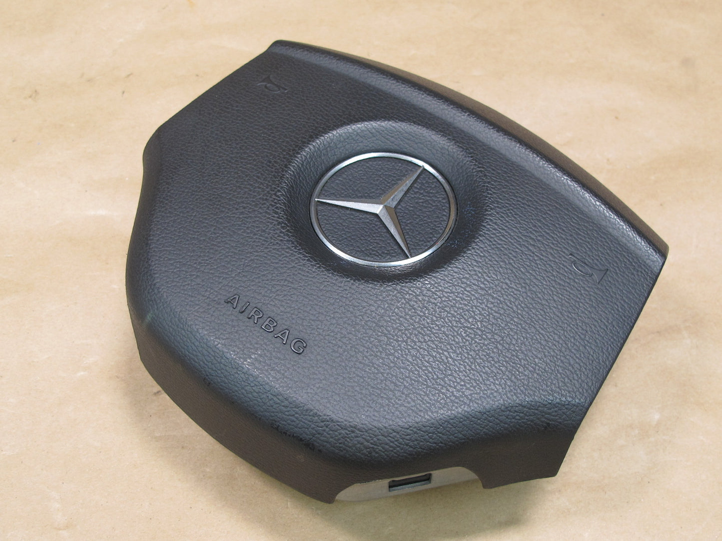 06-08 MERCEDES W251 FRONT LEFT DRIVER SIDE STEERING WHEEL SRS AIRBAG OEM