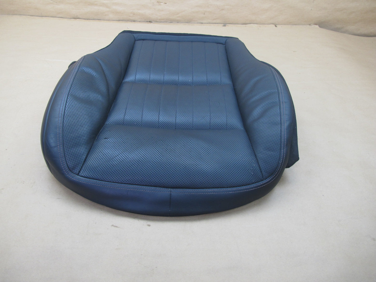 10-13 Mercedes W221 S-class Front Right Seat Lower Leather Cushion OEM