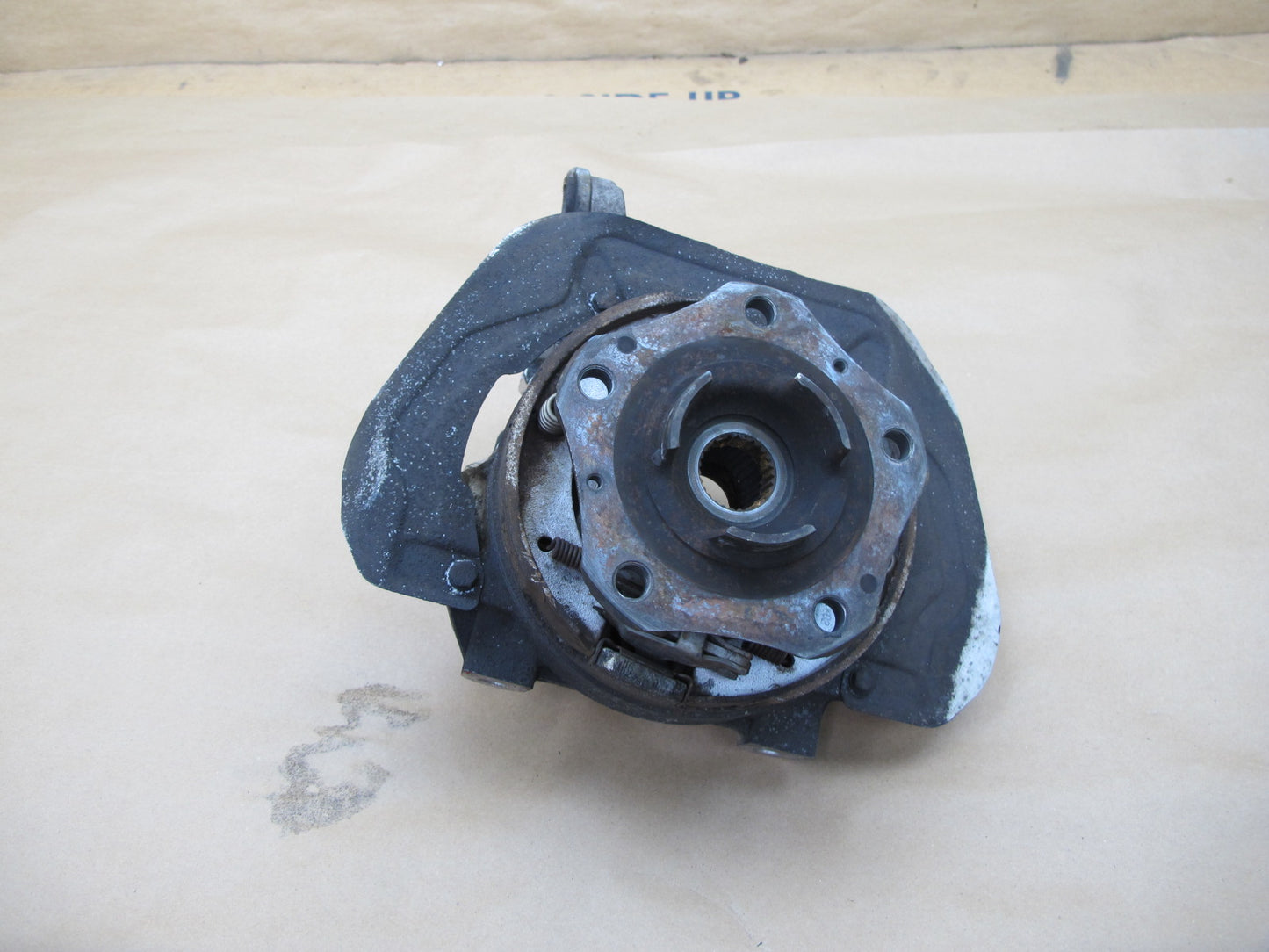 1999-2005 Porsche 911 996 RWD Rear Right Pass Side Wheel Hub Knuckle Spindle