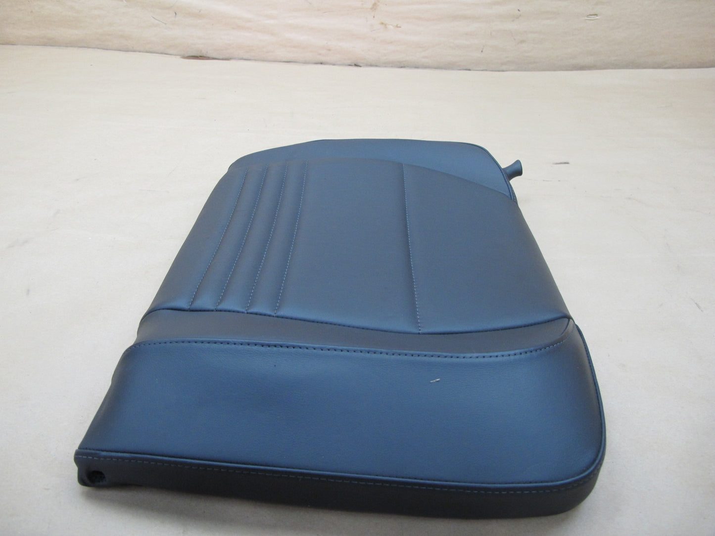 2001-2005 Porsche 911 996 Coupe Rear Right Pass Side Upper Seat Cushion Black