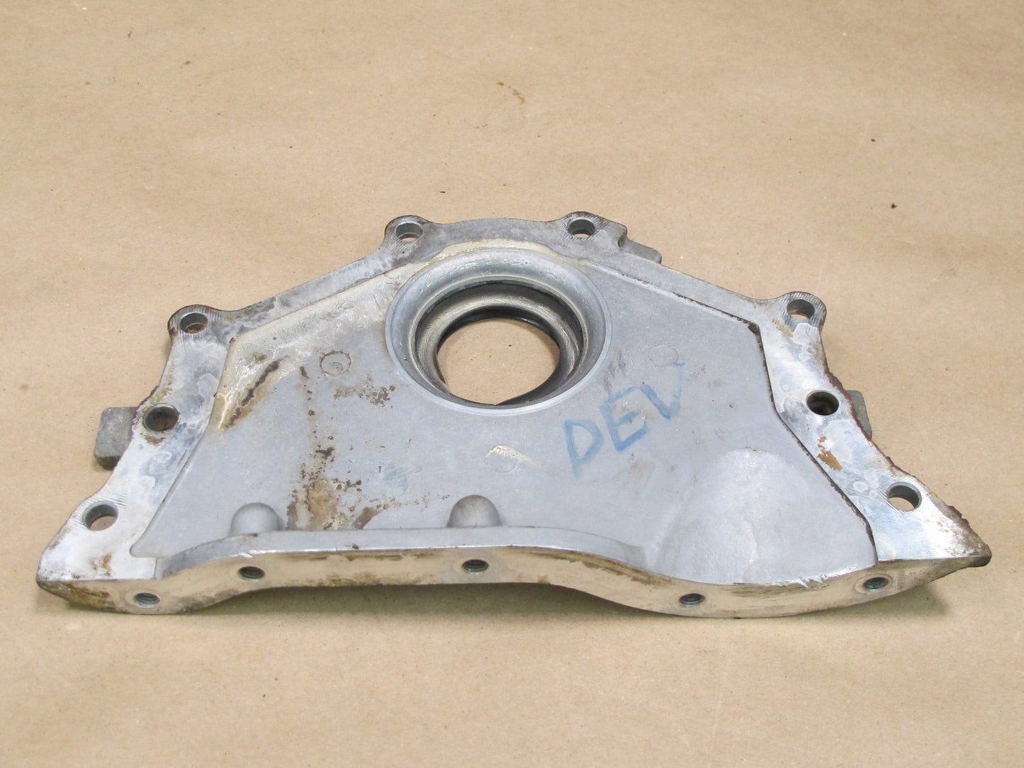 99-03 VW Eurovan T4 2.8L Front Engine Sealing Plate Cover Flange OEM