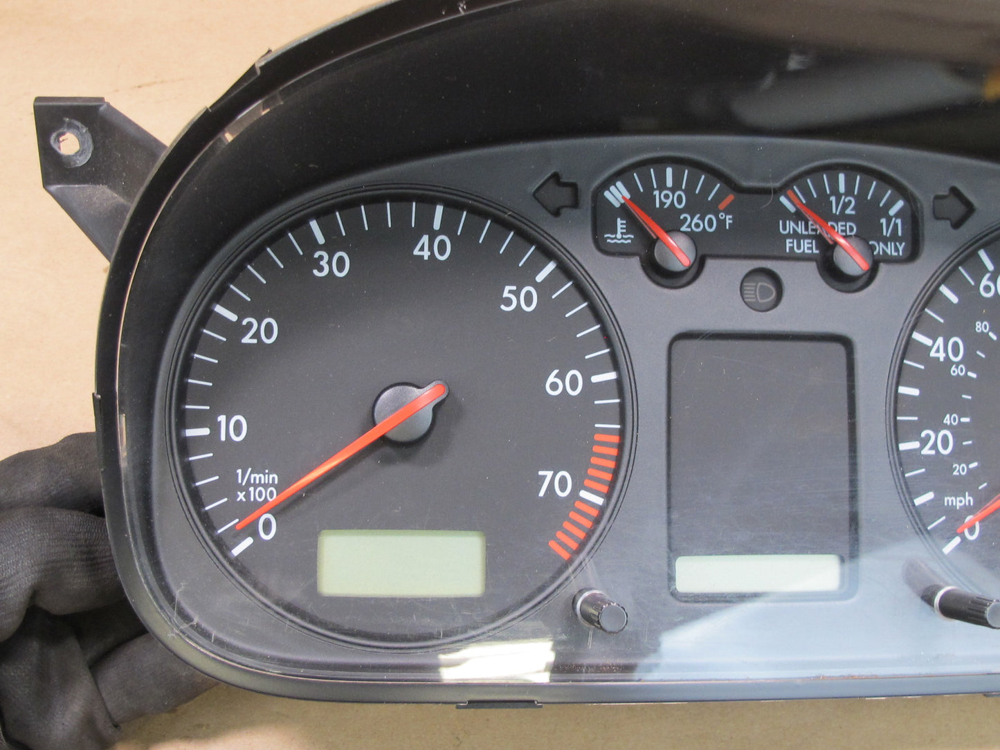 01-03 VW Eurovan T4 Instrument Cluster Gauge Speedometer 7D0920905A OEM