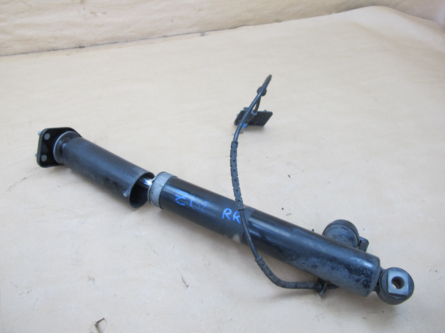 09-16 BMW E89 Z4 Set of 2 Rear Left & Right VDC Strut Shock Absorber OEM