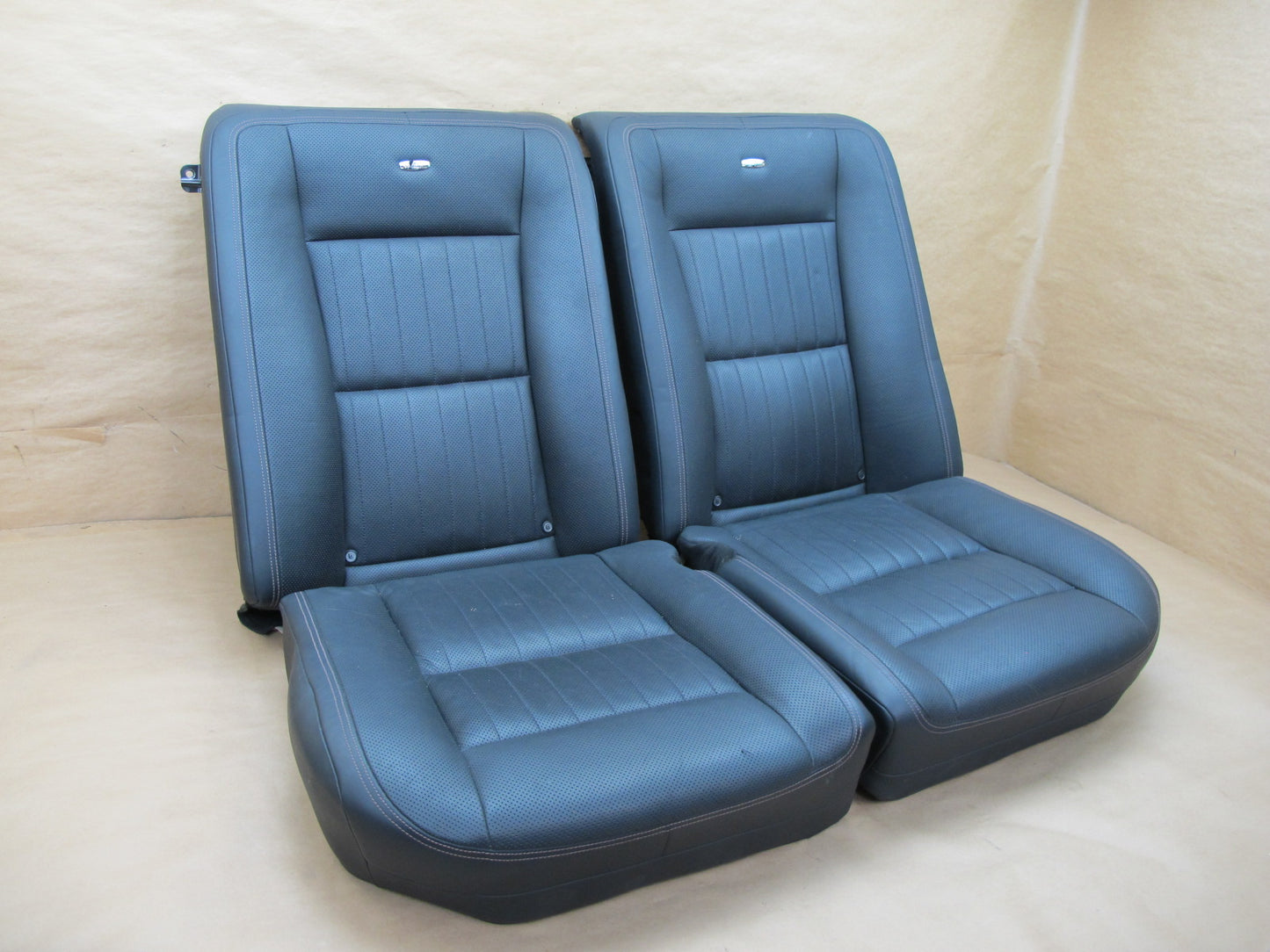 10-13 Mercedes W221 S600 V12 Rear Seat Upper & Lower Leather Cushion OEM