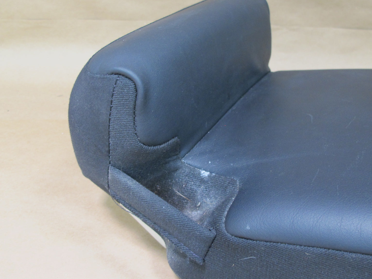 10-13 Mercedes W221 S-class Rear Center Console Leather Armrest 2219201122 OEM