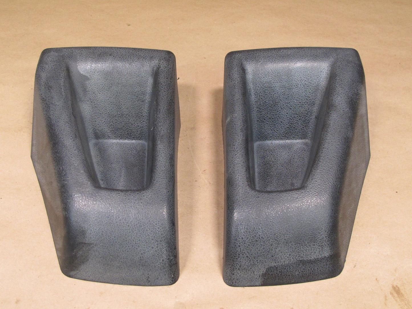 2003-2009 Hummer H2 Front Right & Left Side Bumper Extension END Cap Cover Set