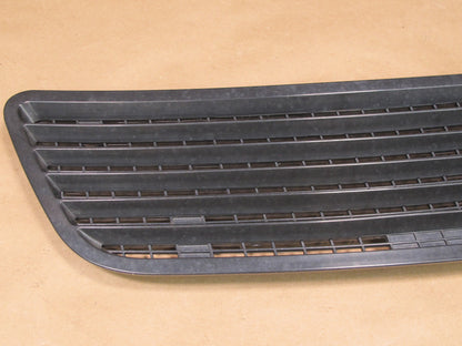 07-13 Mercedes W221 S-class Hood Front Right Air Vent 2218800205 OEM