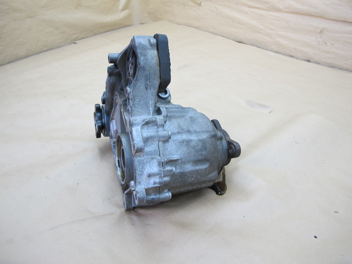 11-15 BMW F10 F30 F31 Xdrive AWD ATC35L Transmission Transfer Case 7649782 OEM