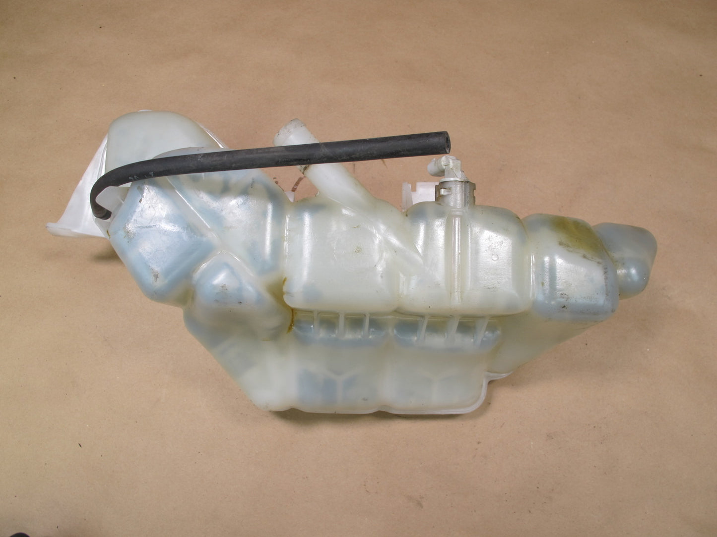 2002-2005 Porsche 911 996 3.6L Radiator Coolant Expansion Reservoir Tank Bottle