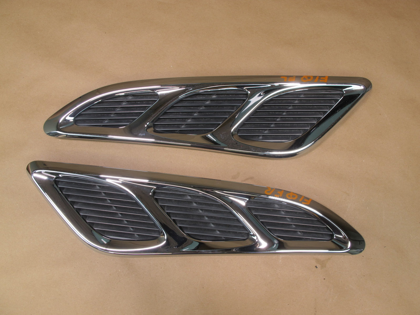 2011-2017 Infiniti QX56 QX80 Front Left & Right Side Fender Vent Grille Set