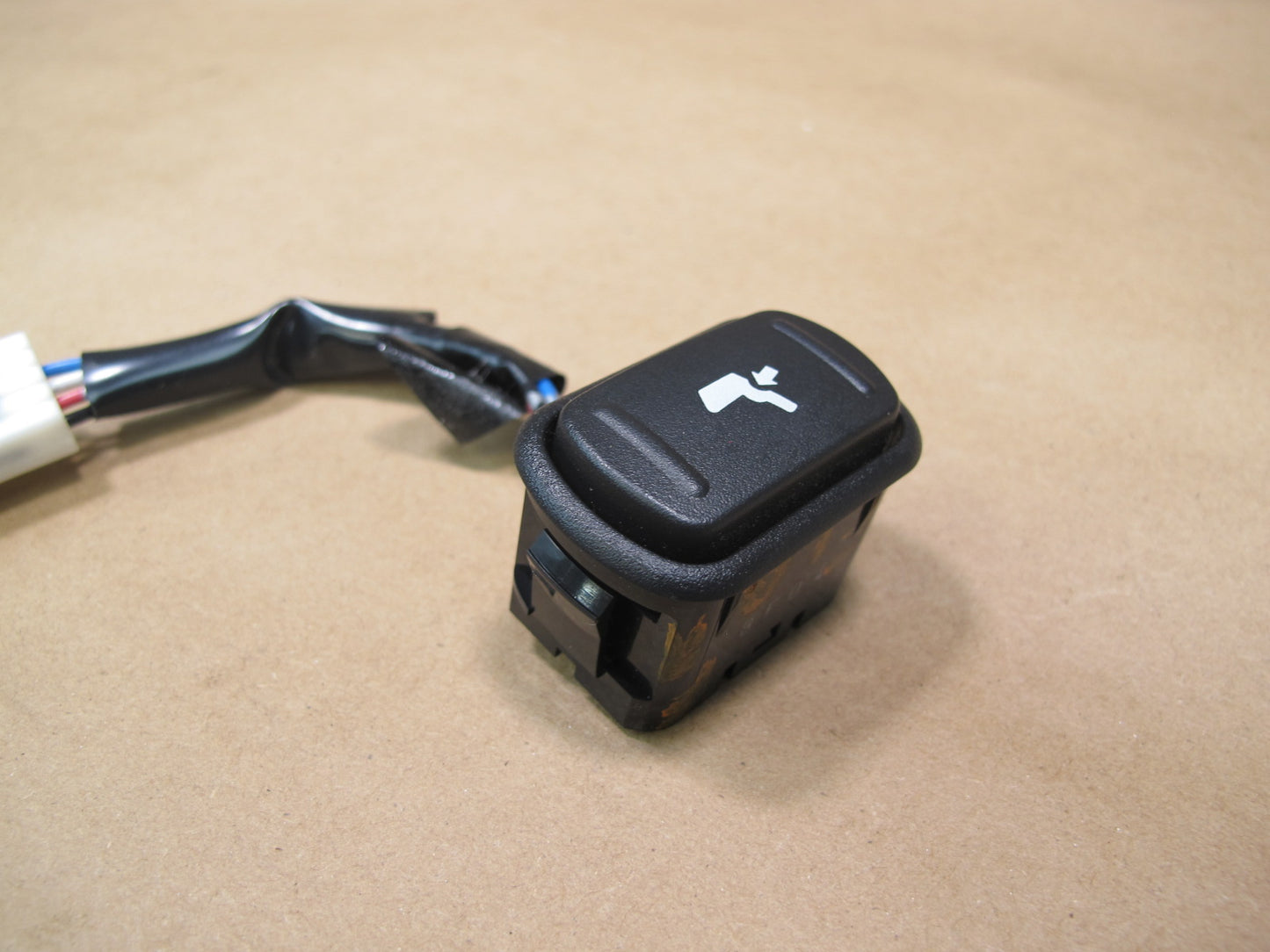 2011-2017 Infiniti QX56 QX80 Front Right Seat Lumbar Control Switch