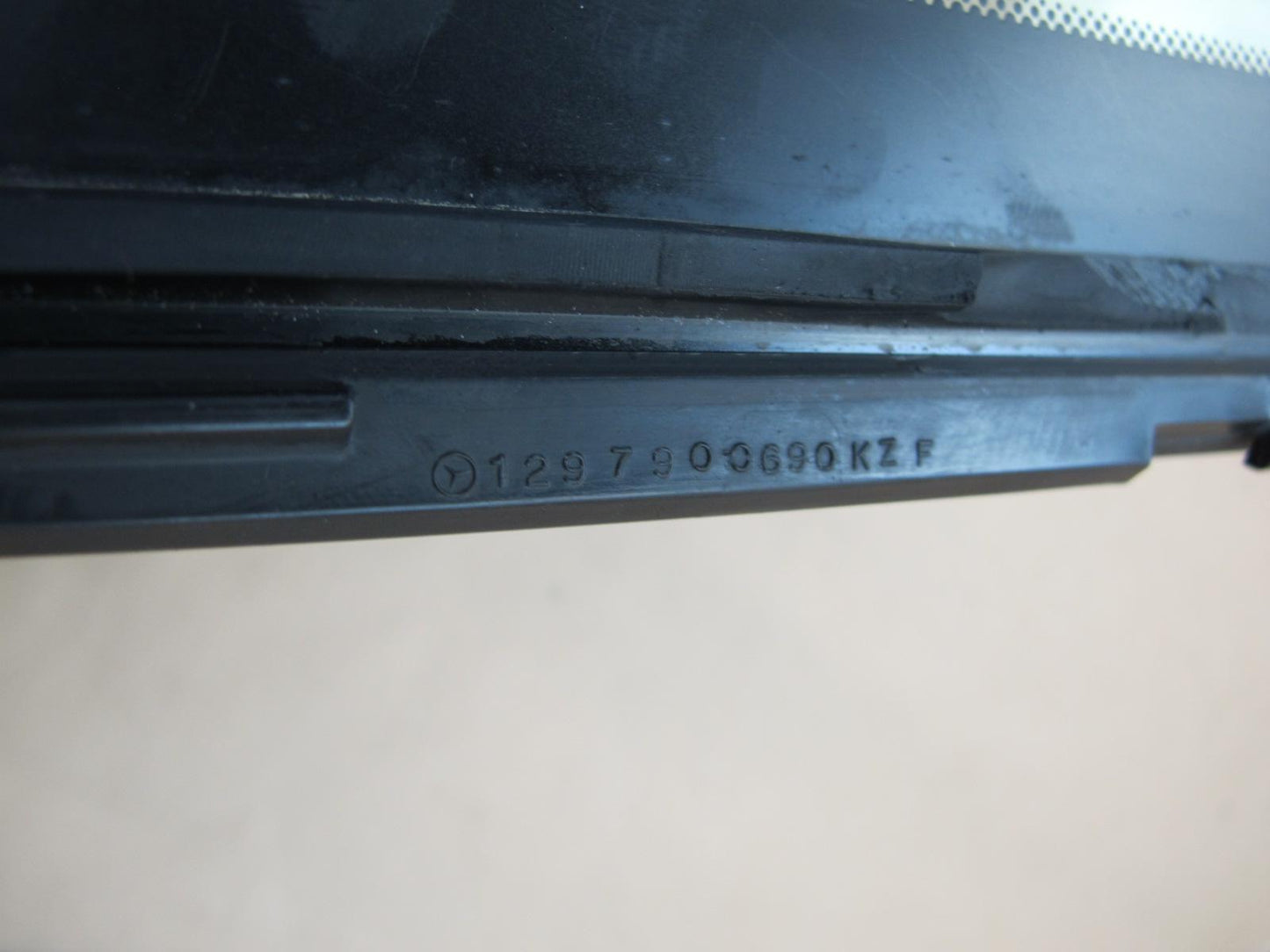 94-02 Mercedes R129 Rear Right Quarter Glass Window OEM