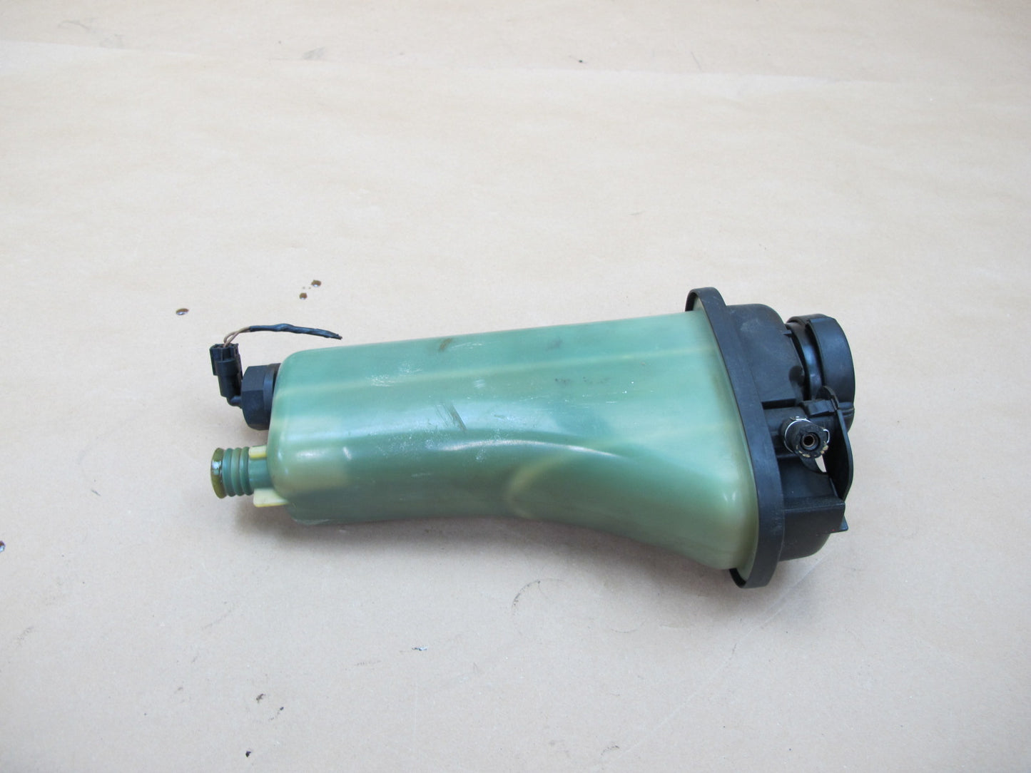 93-99 BMW E36 3-SERIES Engine Coolant Expansion Overflow Reservoir Tank OEM