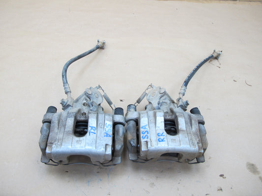 07-10 Saturn SKY Set of 2 Rear Left & Right Brake Caliper w Pads OEM