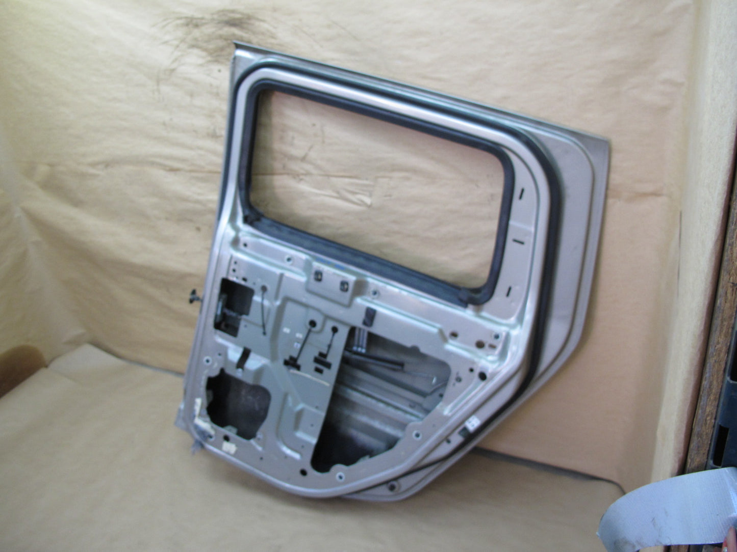 2003-2009 Hummer H2 Rear Right Passenger Side Exterior Door Shell Panel Silver