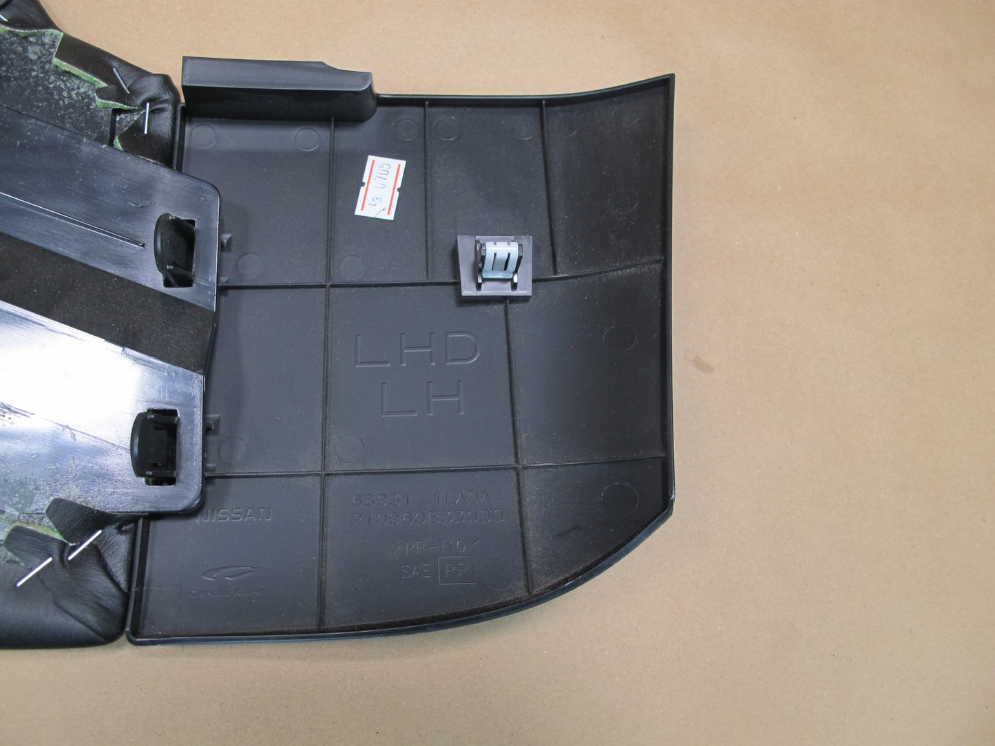 2011-2017 Infiniti QX56 QX80 Center Console Left & Right Trim Panel Set of 2