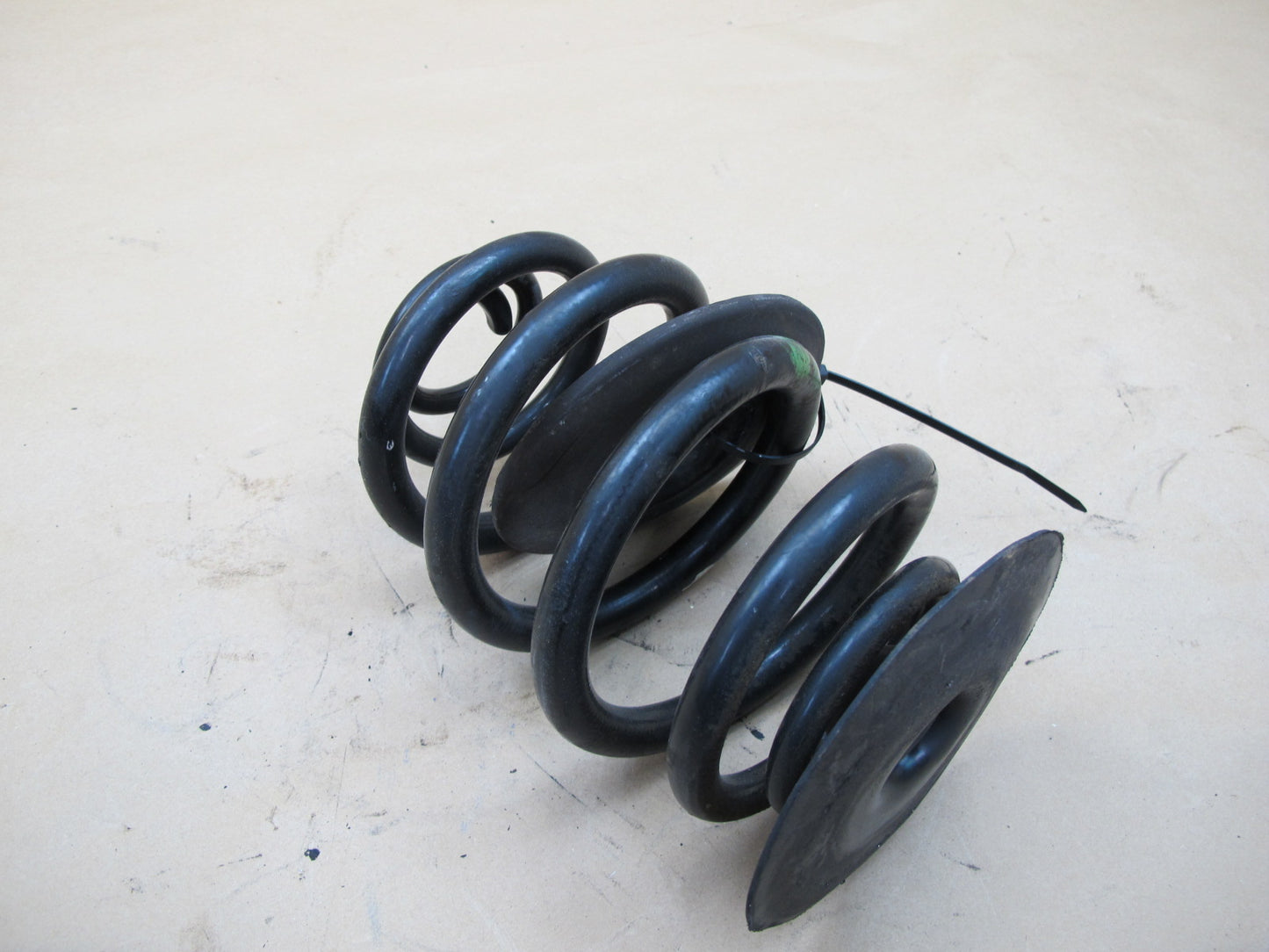 96-99 BMW E36 328i Convertible Set of 2 Rear Left & Right Coil Spring OEM