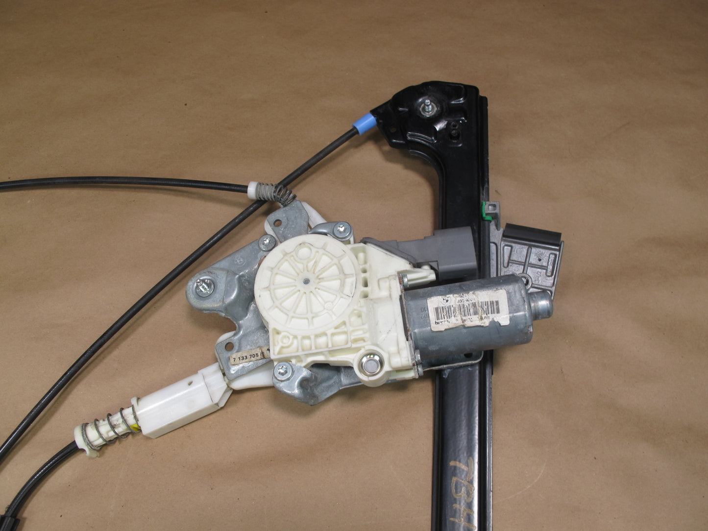 01-06 BMW E46 Coupe Convertible Left Door Window Regulator w Motor OEM