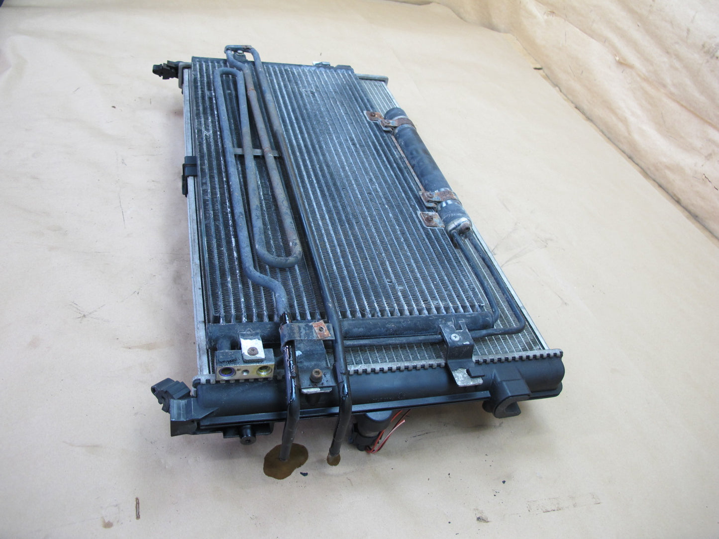 99-03 VW Eurovan T4 2.8L Engine Radiator w A/C Condenser & Oil Cooler OEM