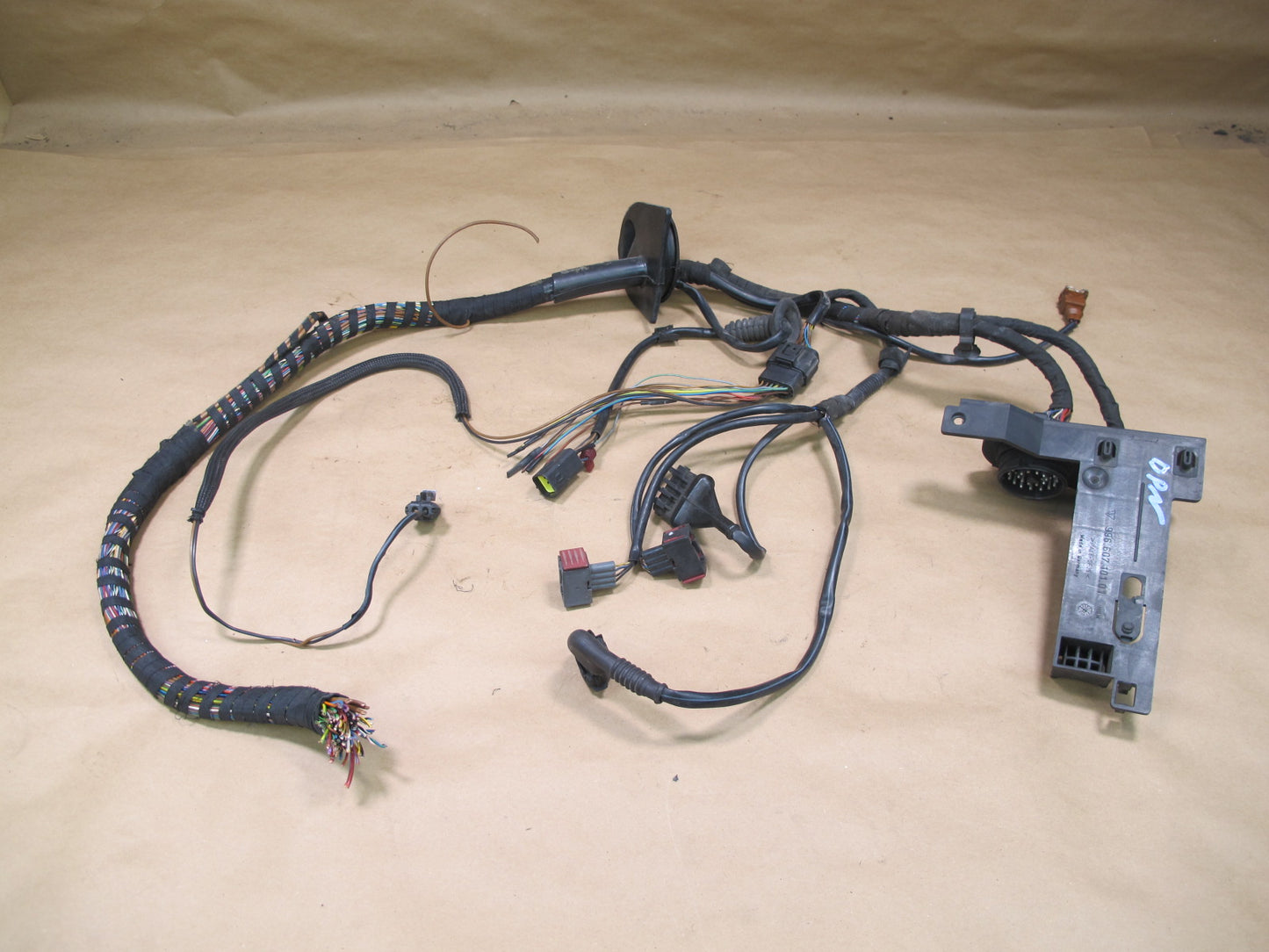 2003 Porsche 911 Carrera 996 3.6L M96.03 MT Engine Motor Wire Harness Loom