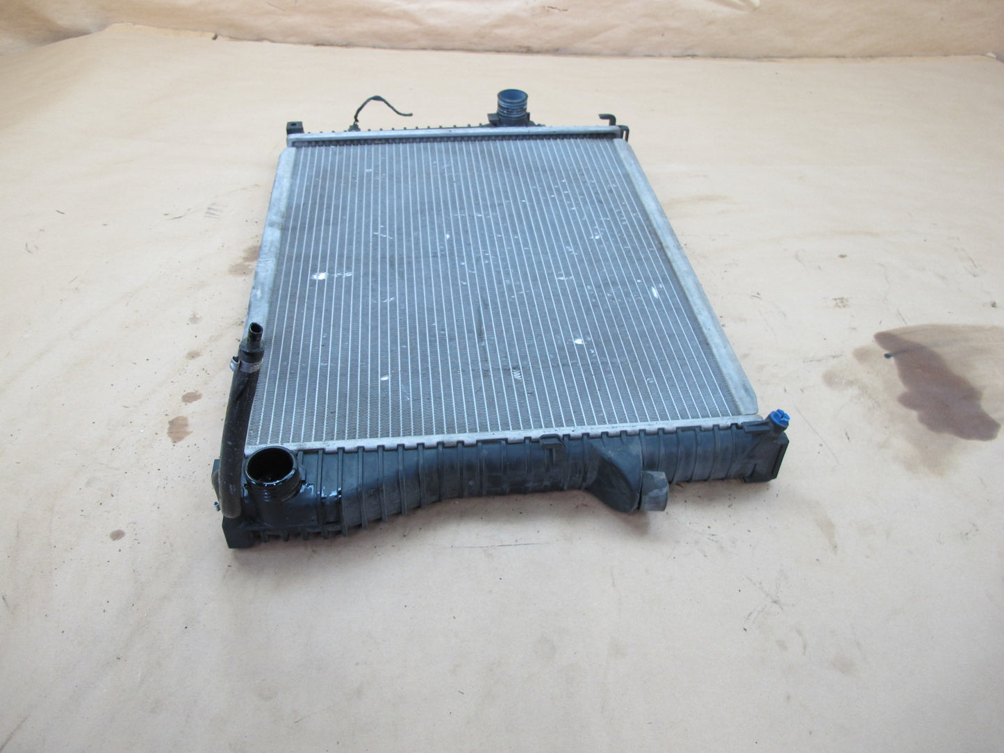 99-02 BMW E36/7 Z3 Engine Cooling Radiator OEM