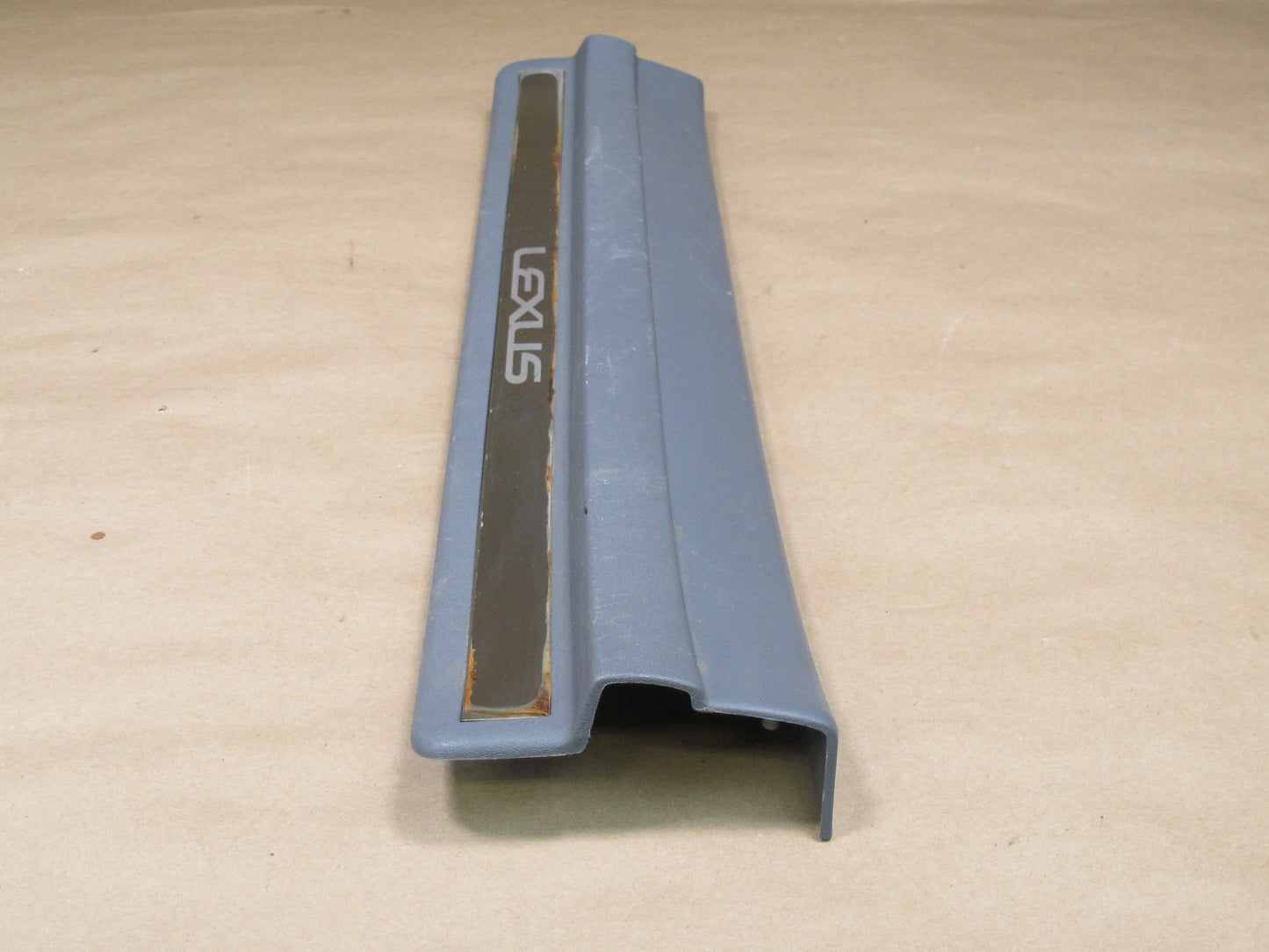 98-00 Lexus UCF20 LS400 Set of 2 Rear Door Scuff Sill Plate Trim Gray OEM