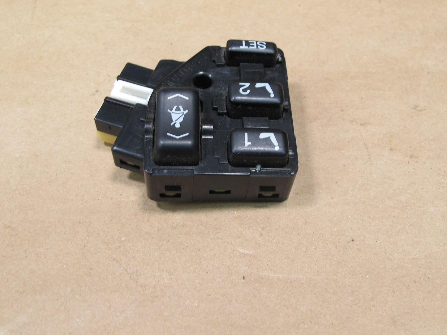 95-00 Lexus LS400 Front Left Driver Side Seat Memory Control Switch OEM