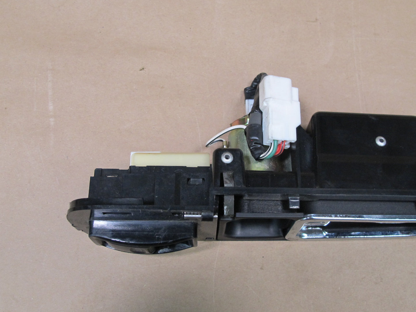 98-00 Lexus LS400 Rear Left Window Switch w Ashtray & Lighter Socket OEM