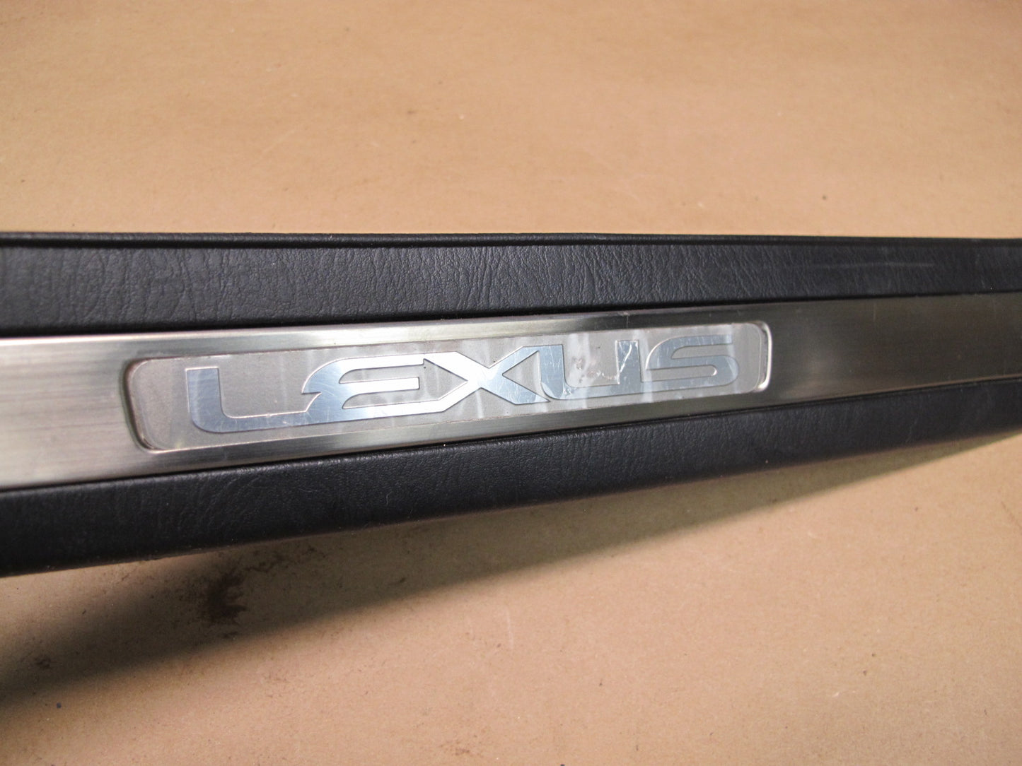 98-05 Lexus GS430 GS300 Front & Rear Door Scuff Sill Plate Trim Cover Set OEM