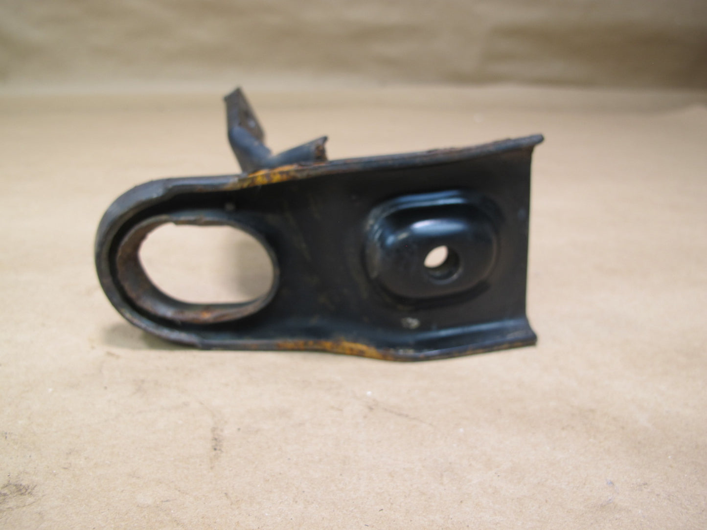 97-03 VW Eurovan T4 Front TOW Towing Hook EYE 7D0807370B OEM