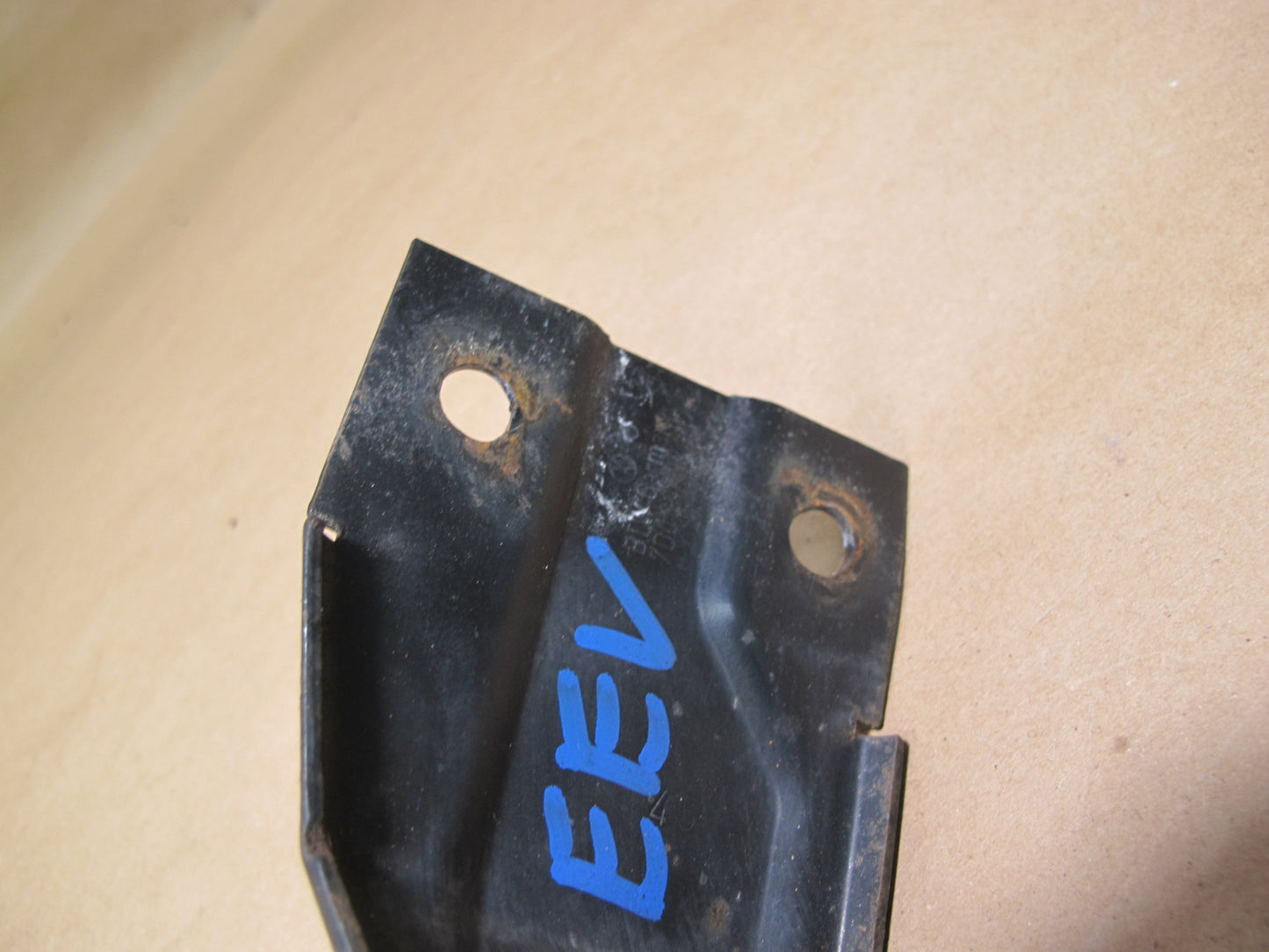 97-03 VW Eurovan T4 Front TOW Towing Hook EYE 7D0807370B OEM