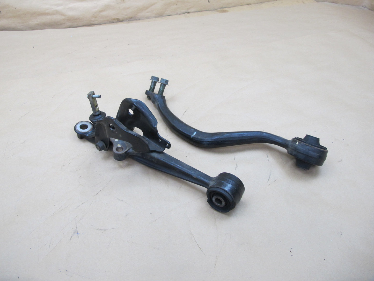 98-99 Lexus GS400 GS300 Set of 2 Front Left Driver Side Lower Control Arm OEM