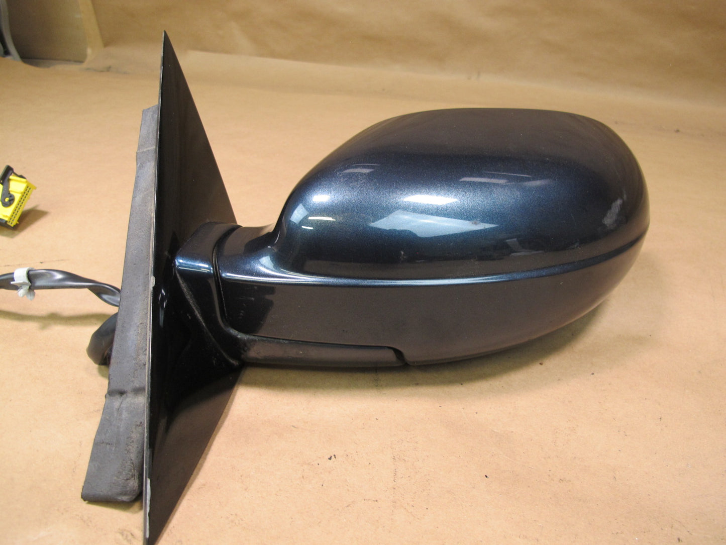 05-06 Maserati Quattroporte M139 Front Left Door Side View Power Mirror OEM