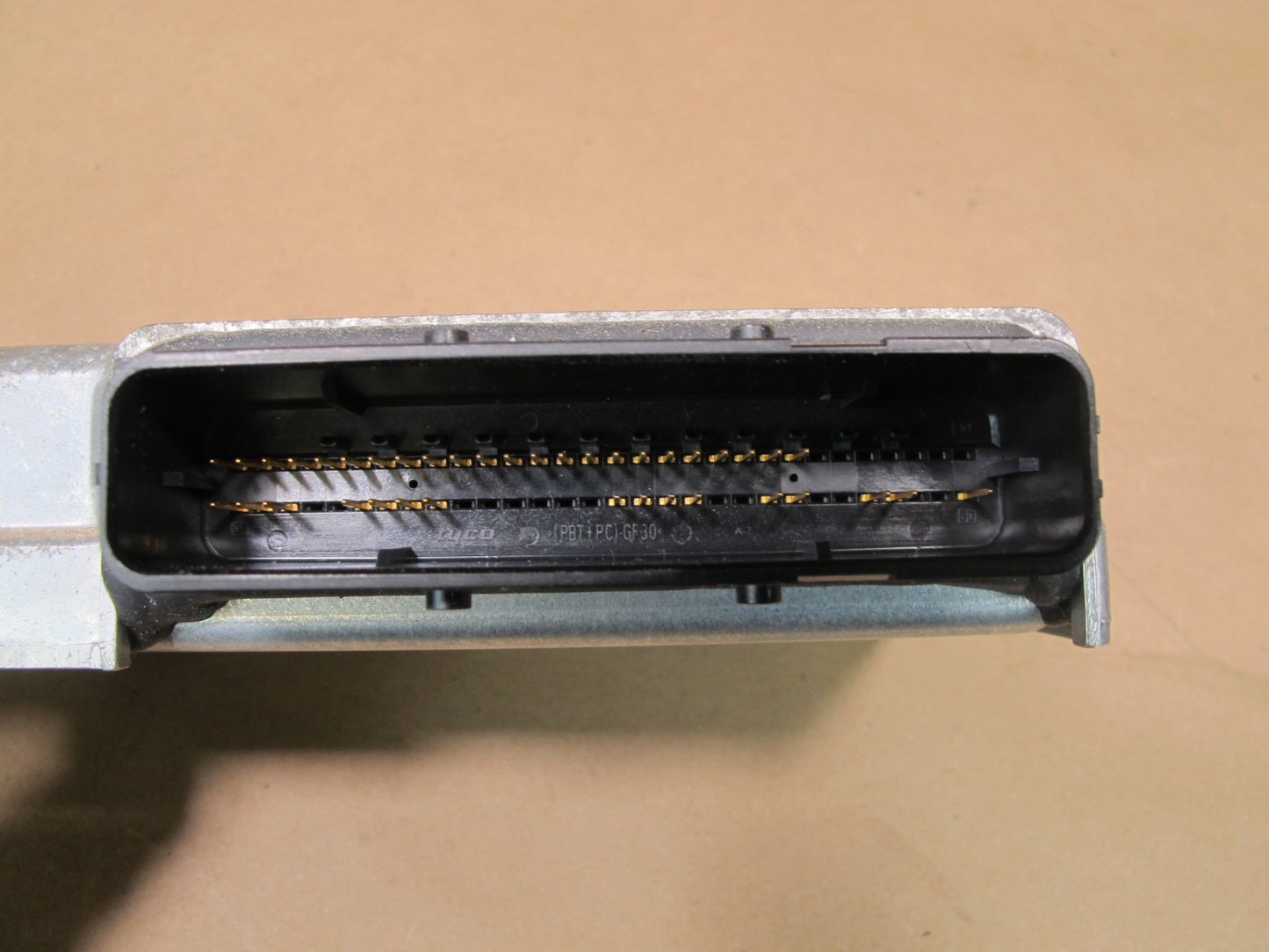 07-10 SATURN SKY SRS AIRBAG CONTROL MODULE UNIT 15887042 OEM
