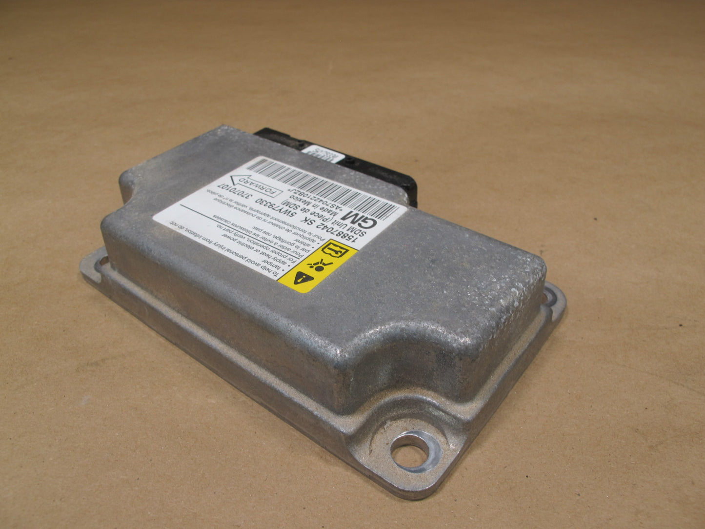 07-10 SATURN SKY SRS AIRBAG CONTROL MODULE UNIT 15887042 OEM