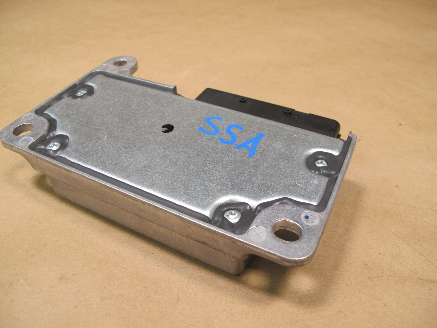 07-10 SATURN SKY SRS AIRBAG CONTROL MODULE UNIT 15887042 OEM