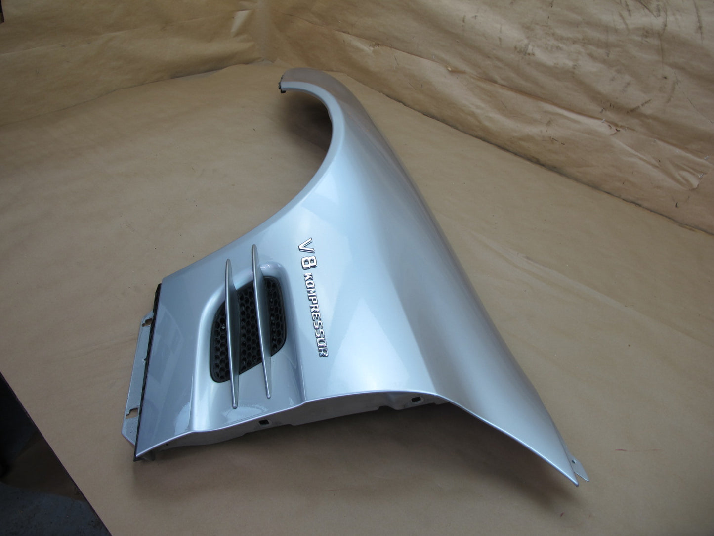 03-08 Mercedes R230 Sl-class Front Left Fender Shell Panel Cover Silver OEM