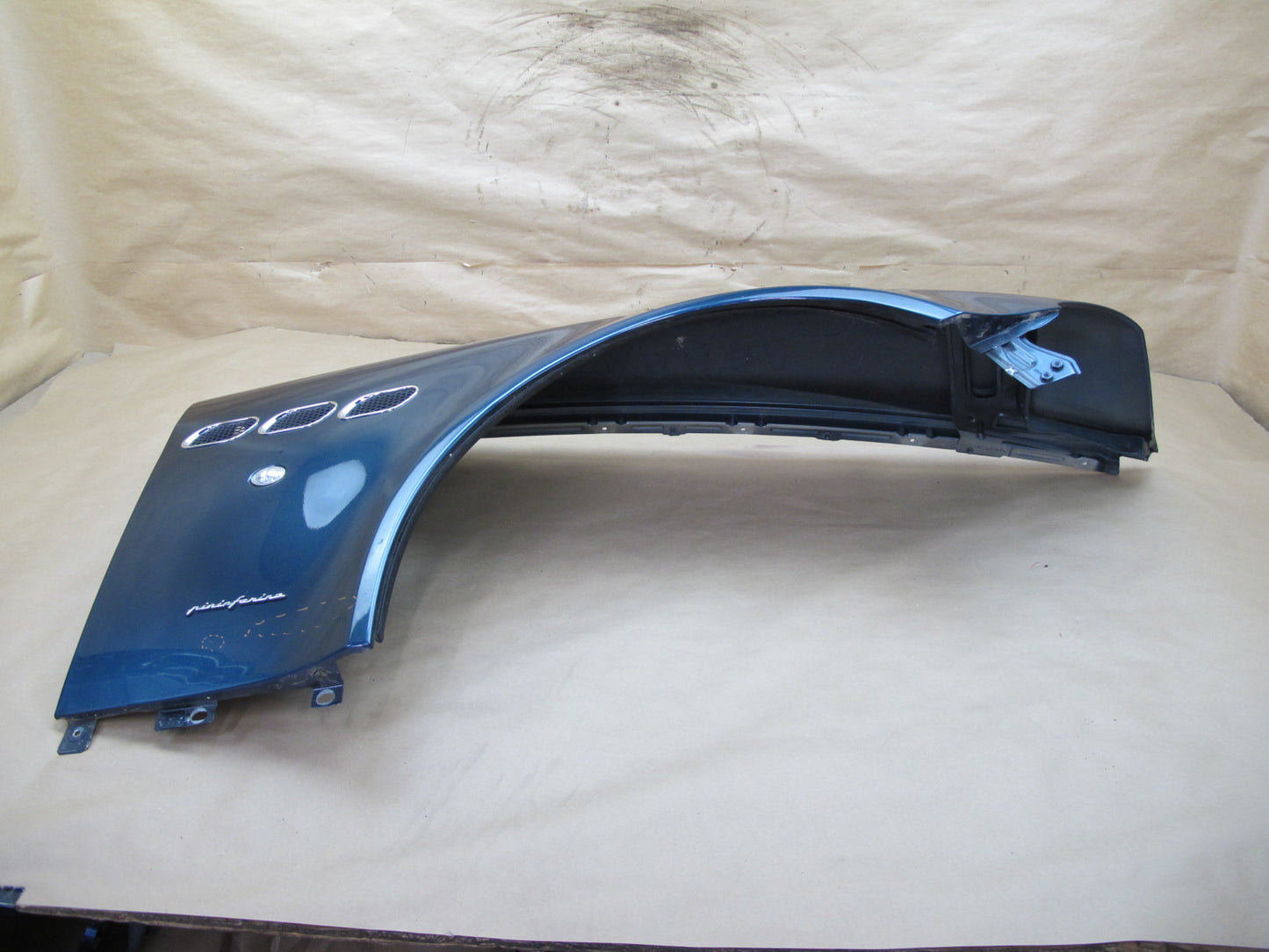 03-12 Maserati Quattroporte M139 Front Right Fender Shell Cover Panel OEM