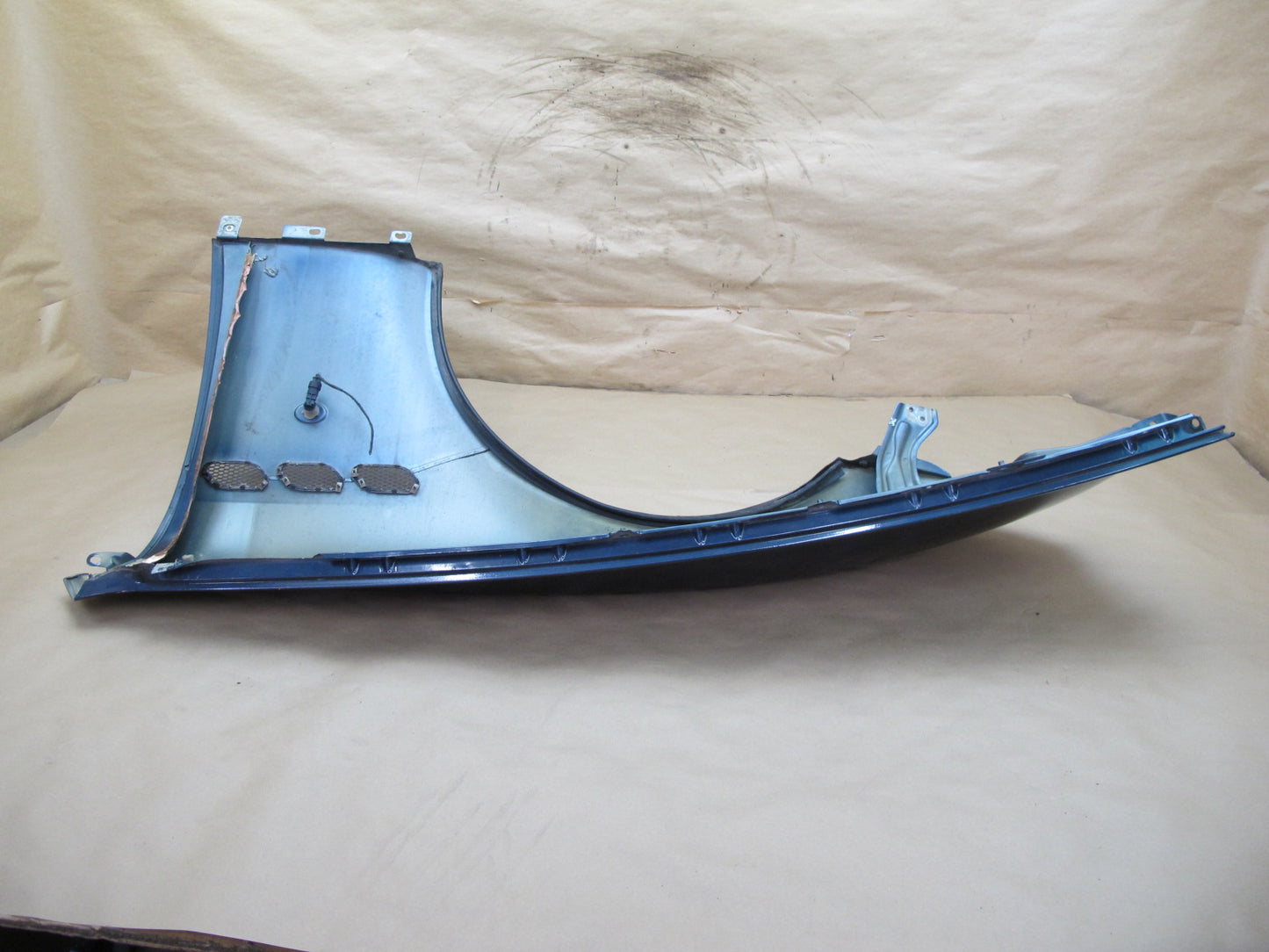 03-12 Maserati Quattroporte M139 Front Right Fender Shell Cover Panel OEM