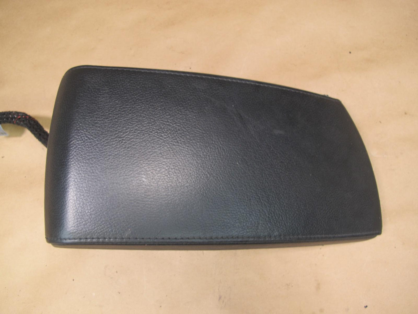 07-10 BMW E83 X3 Center Console Leather Armrest Lid Cover w Insert OEM