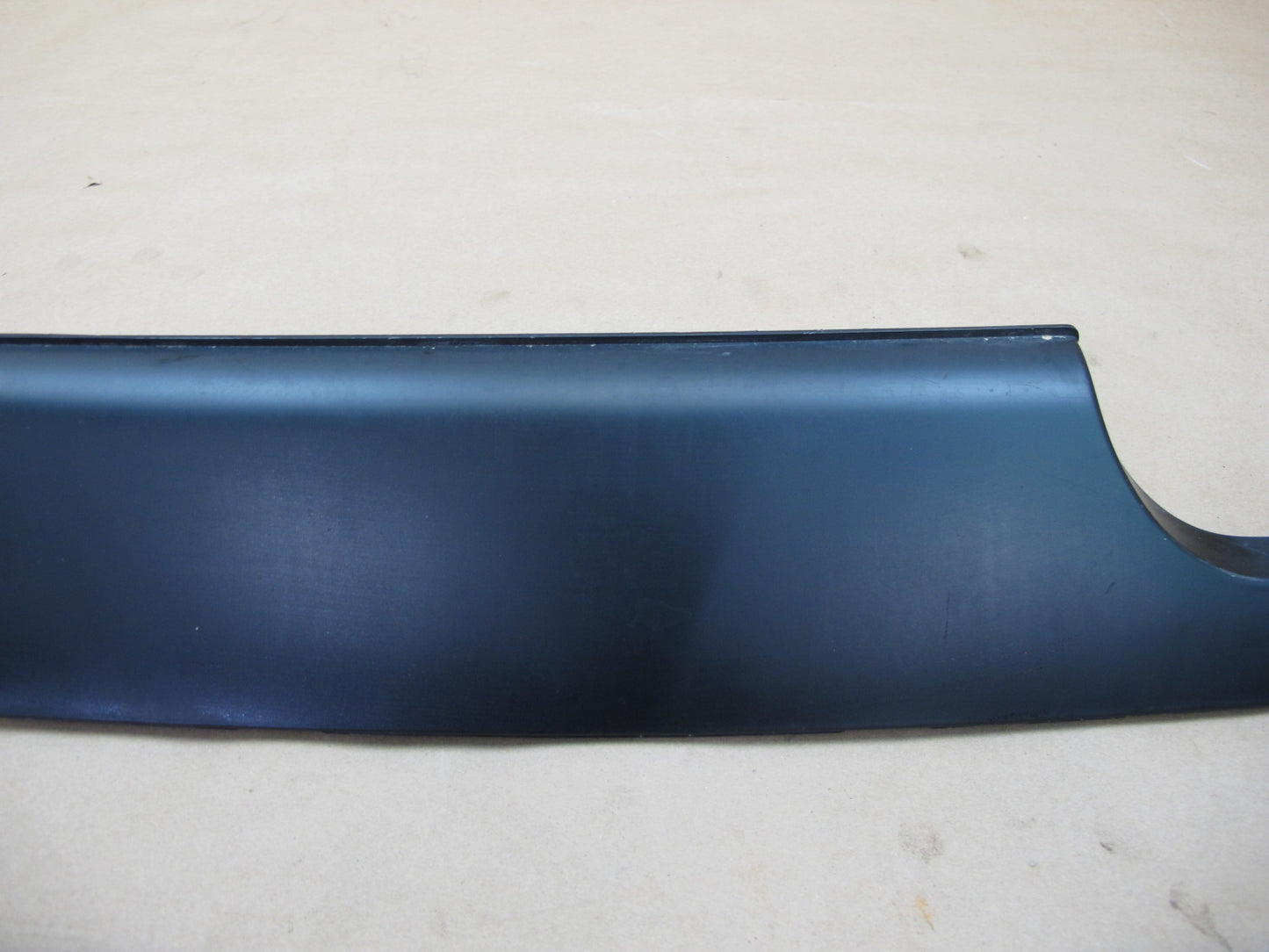 92-98 BMW E36 3-SERIES Rear Bumper Valance Diffuser Trim 1960727 OEM