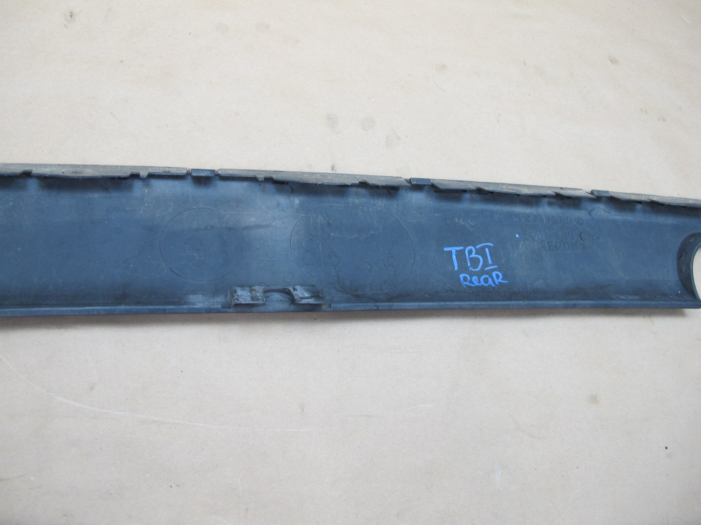 92-98 BMW E36 3-SERIES Rear Bumper Valance Diffuser Trim 1960727 OEM